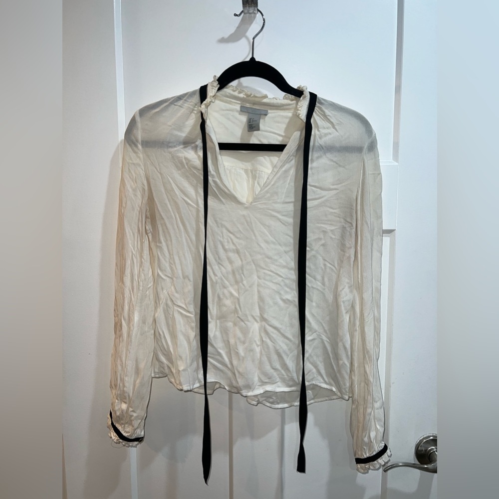 H&M white long sleeve formal coquette top minimalist design